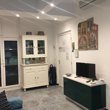 Bilocale Alle 5 Terre Monterosso 200M From The Beach 몬테로소 알 마레 외부 사진